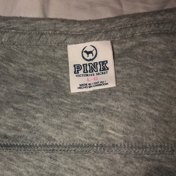 PINK Victoria Secret Vneck Tshirt - Picture 3 of 4